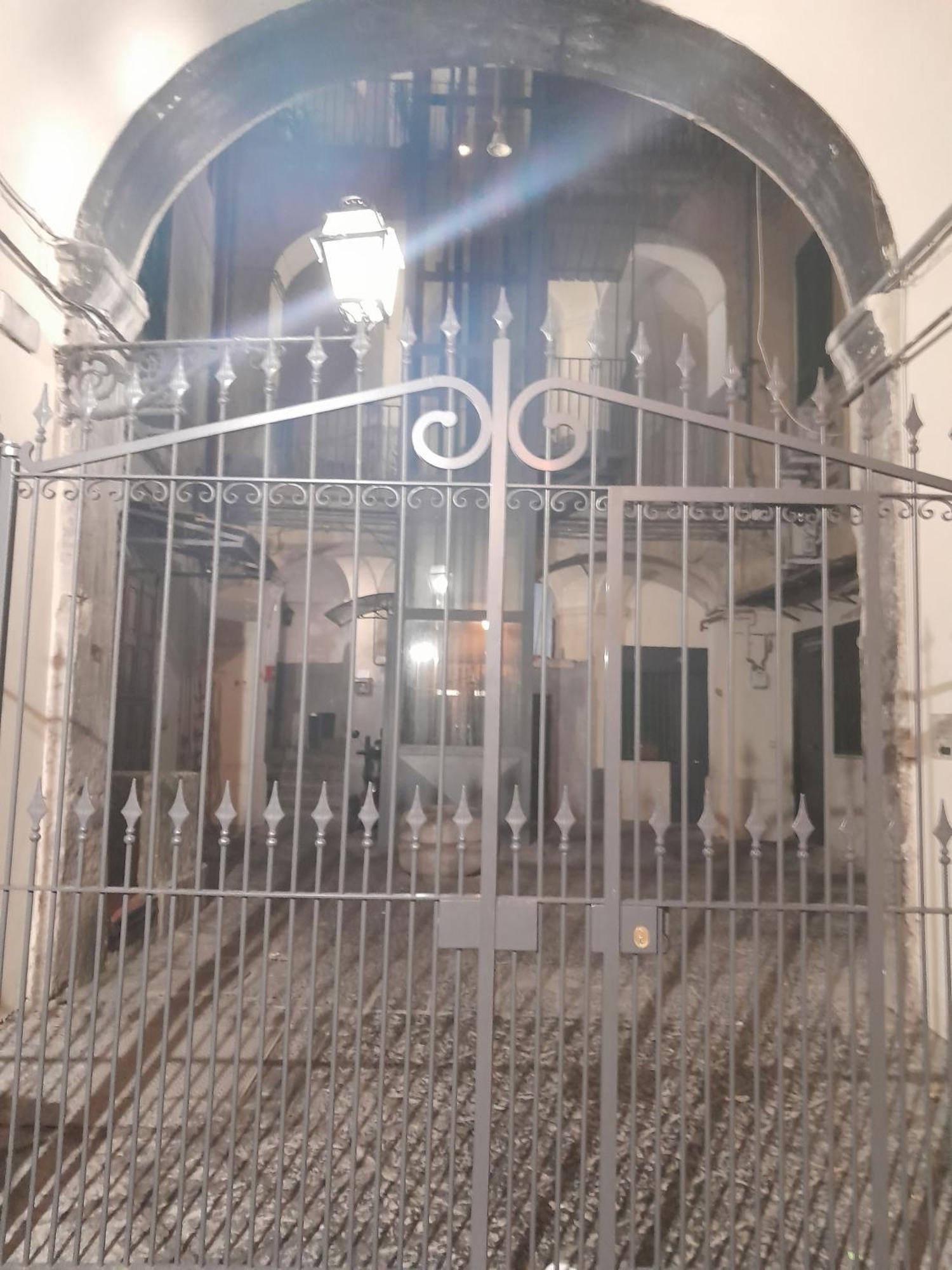 Terrazza Manuela Apartments Quartieri Spagnoli Naples Luaran gambar